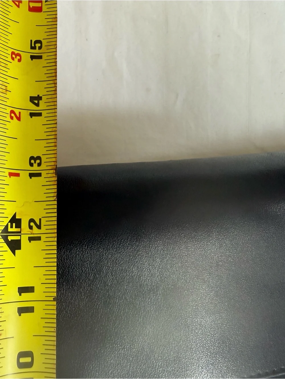 Buxton Black Soft Leather Men’s Organizer Briefcase in pristine condition.